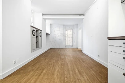 Apartamento T1 para Venda em Almada, Cova da Piedade, Pragal e Cacilhas