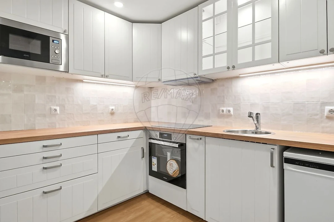 Apartamento T1 para Venda em Almada, Cova da Piedade, Pragal e Cacilhas Foto 16