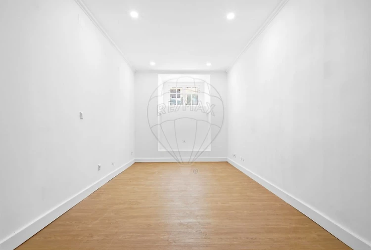 Apartamento T1 para Venda em Almada, Cova da Piedade, Pragal e Cacilhas Foto 5