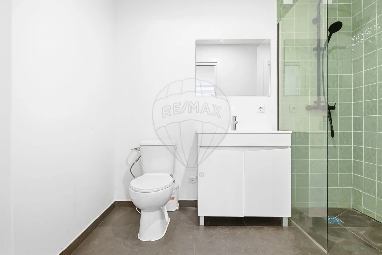 Apartamento T1 para Venda em Almada, Cova da Piedade, Pragal e Cacilhas Foto 19