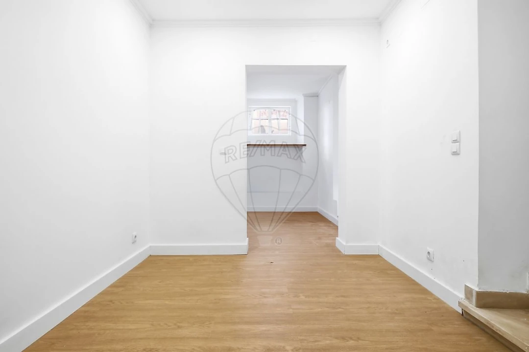 Apartamento T1 para Venda em Almada, Cova da Piedade, Pragal e Cacilhas Foto 10