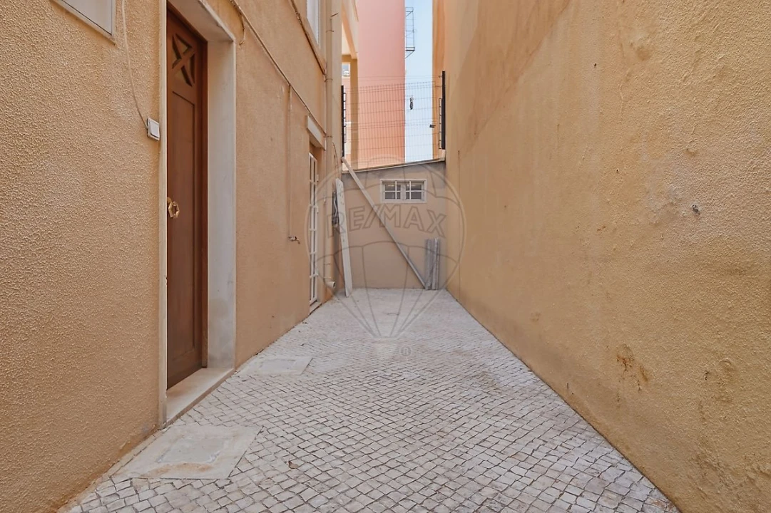 Apartamento T1 para Venda em Almada, Cova da Piedade, Pragal e Cacilhas Foto 22
