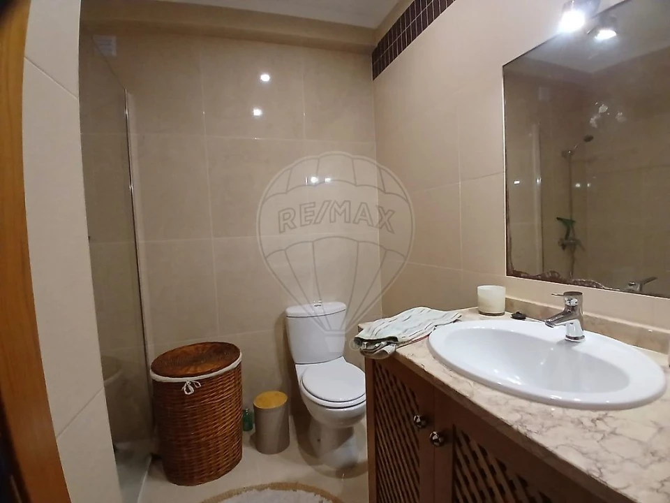 Apartamento T2 para Venda em Caldas da Rainha - Santo Onofre e Serra do Bouro Foto 4