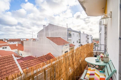 Apartamento T2 para Venda em Caldas da Rainha - Santo Onofre e Serra do Bouro