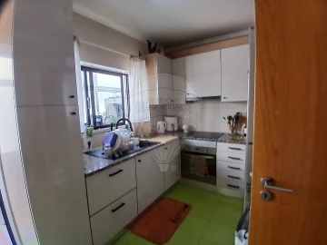 Apartamento T2 para Venda em Caldas da Rainha - Santo Onofre e Serra do Bouro
