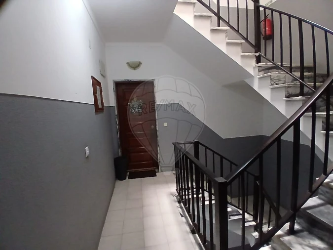Apartamento T2 para Venda em Caldas da Rainha - Santo Onofre e Serra do Bouro Foto 15