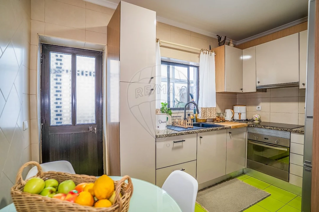 Apartamento T2 para Venda em Caldas da Rainha - Santo Onofre e Serra do Bouro Foto 30