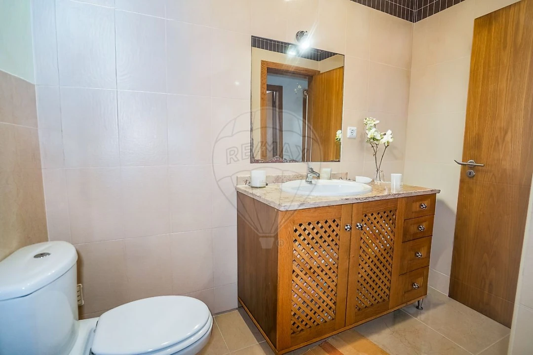 Apartamento T2 para Venda em Caldas da Rainha - Santo Onofre e Serra do Bouro Foto 16