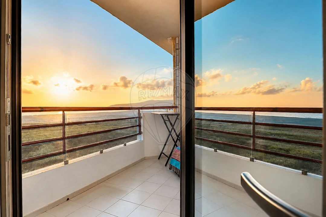 Apartamento T3 para Venda em Buarcos Foto 7