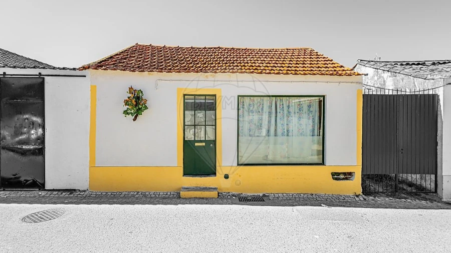 Moradia T1 para Venda em Aveiras de Cima