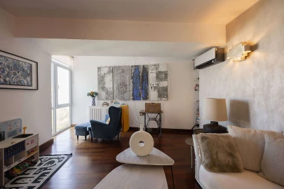 Apartamento T2 para Venda em Algés, Linda-A-Velha e Cruz Quebrada-Dafundo