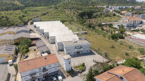 Armazém para Venda em Eiras e São Paulo de Frades