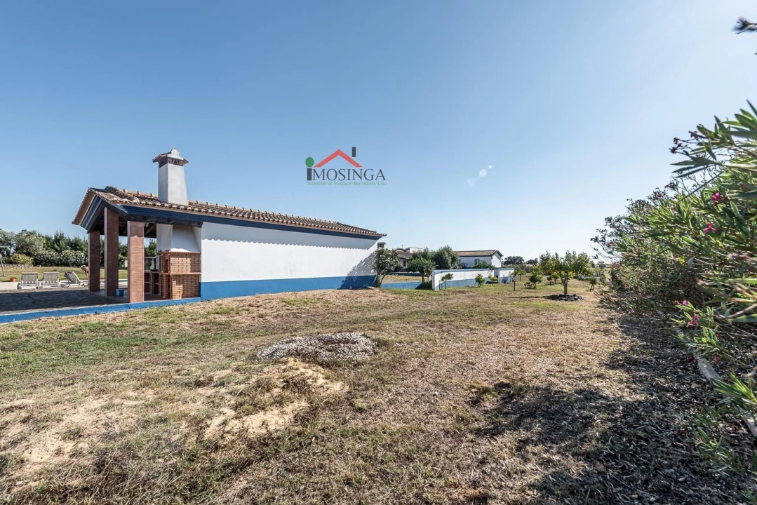 Moradia T4 para Venda em Ferreira do Alentejo e Canhestros Foto 40