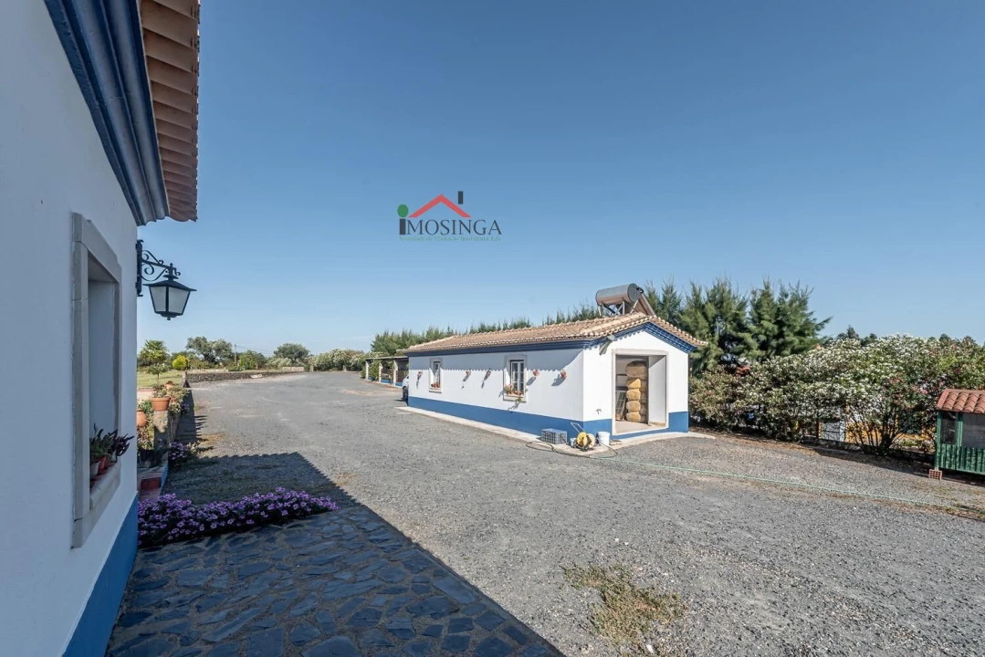 Moradia T4 para Venda em Ferreira do Alentejo e Canhestros Foto 5