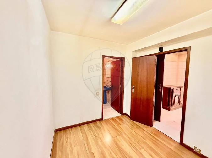 Moradia T3 para Venda em Ramalde Foto 2