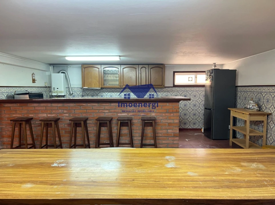 Moradia T4 para Venda em Arvore Foto 24