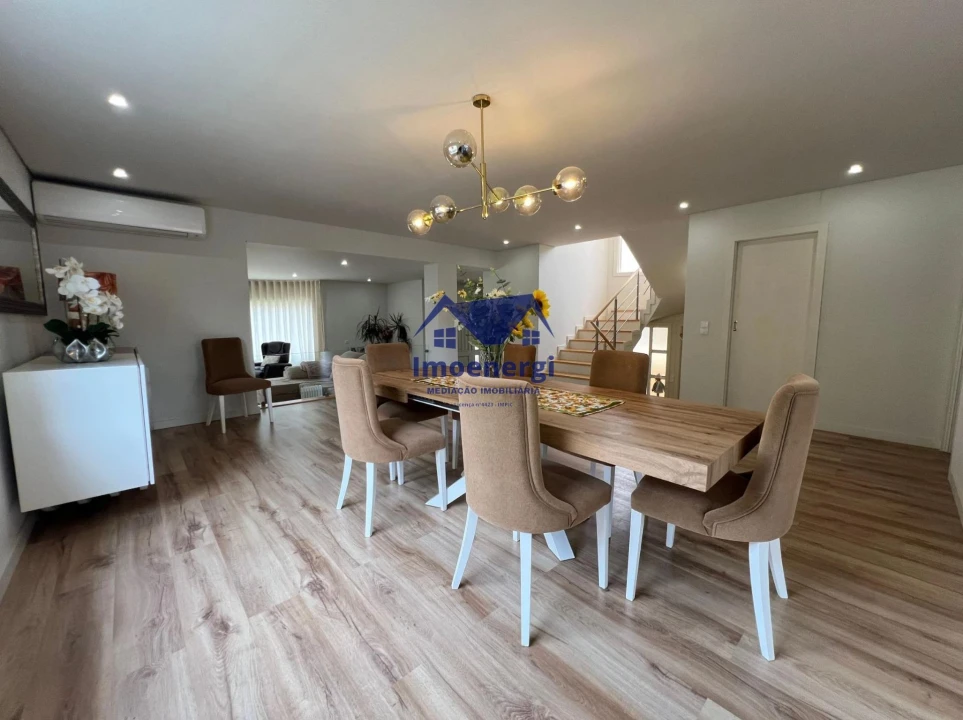Moradia T4 para Venda em Arvore Foto 50