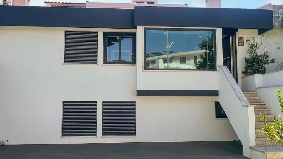 Moradia T5 para Venda em Alfragide