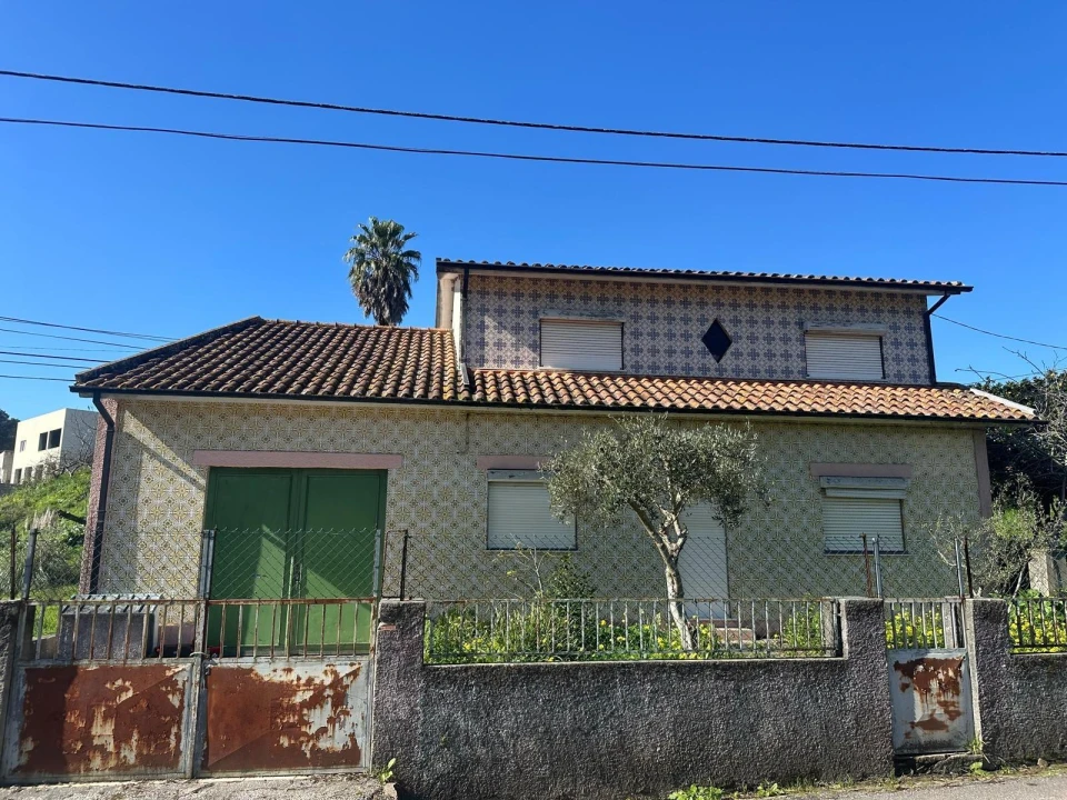 Moradia T4 para Venda em Eixo e Eirol Foto 4