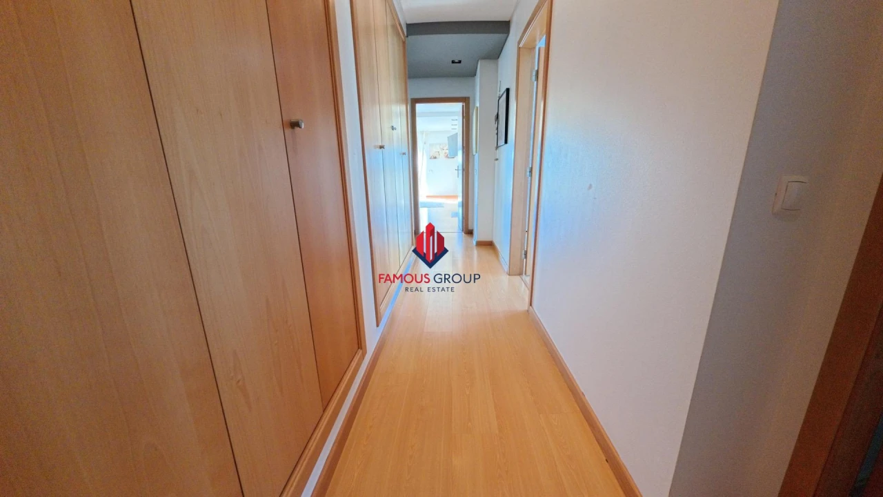 Apartamento T3 para Venda em Albufeira e Olhos de Água Foto 12