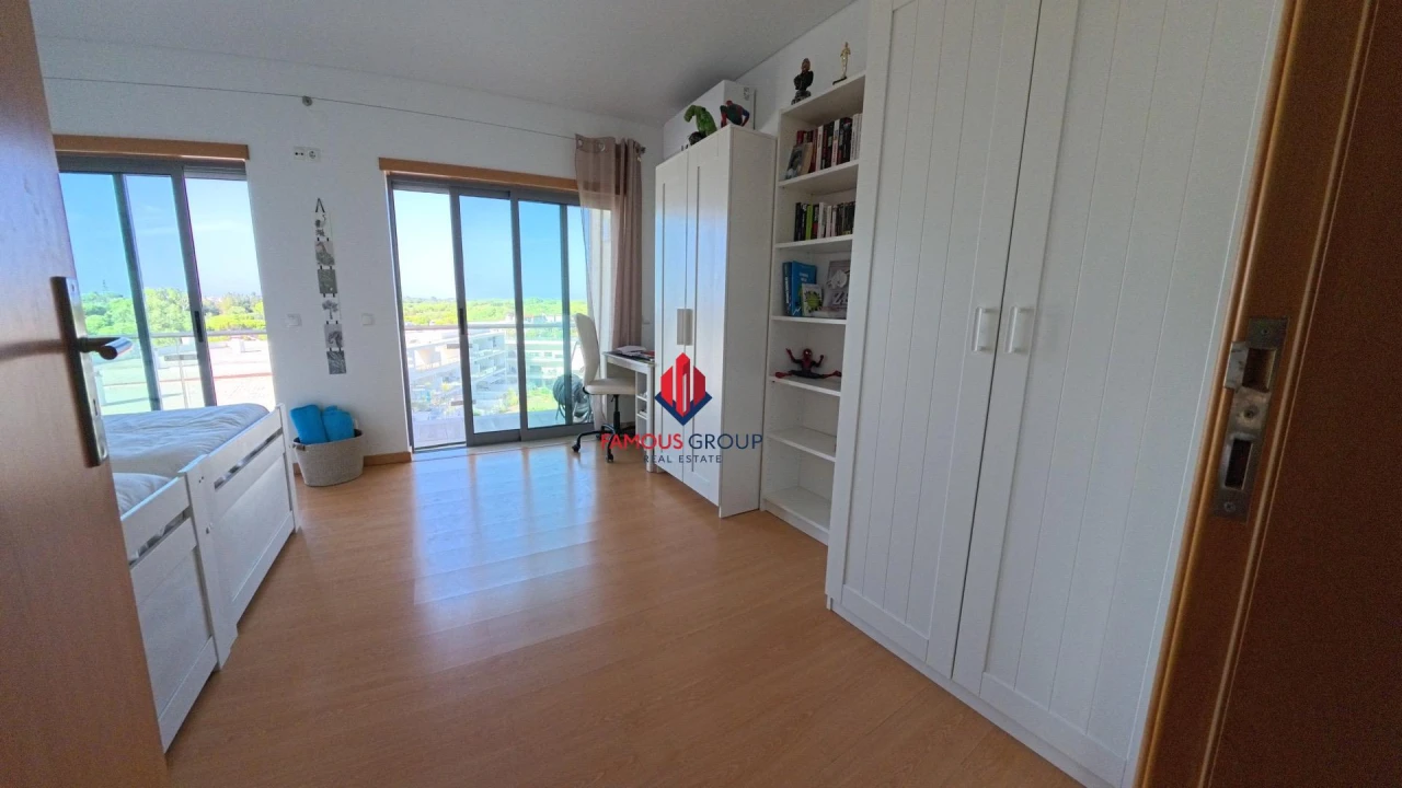 Apartamento T3 para Venda em Albufeira e Olhos de Água Foto 18