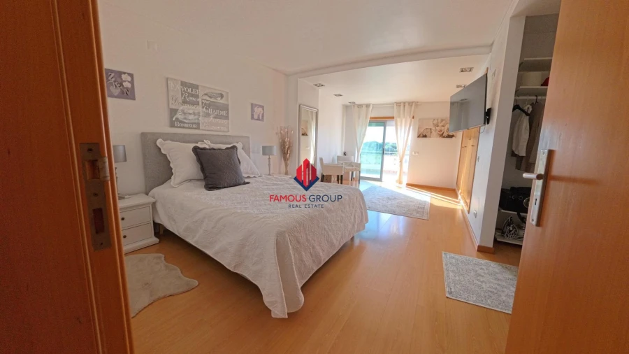 Apartamento T3 para Venda em Albufeira e Olhos de Água Foto 14