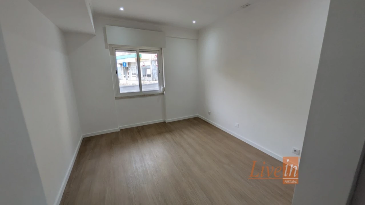 Apartamento T3 para Venda em Falagueira-Venda Nova Foto 19