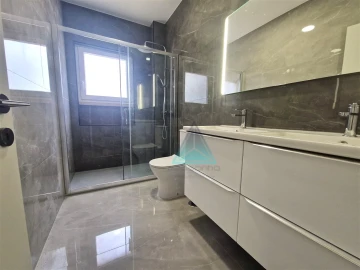 Apartamento T4 para Venda em Seixal, Arrentela e Aldeia de Paio Pires