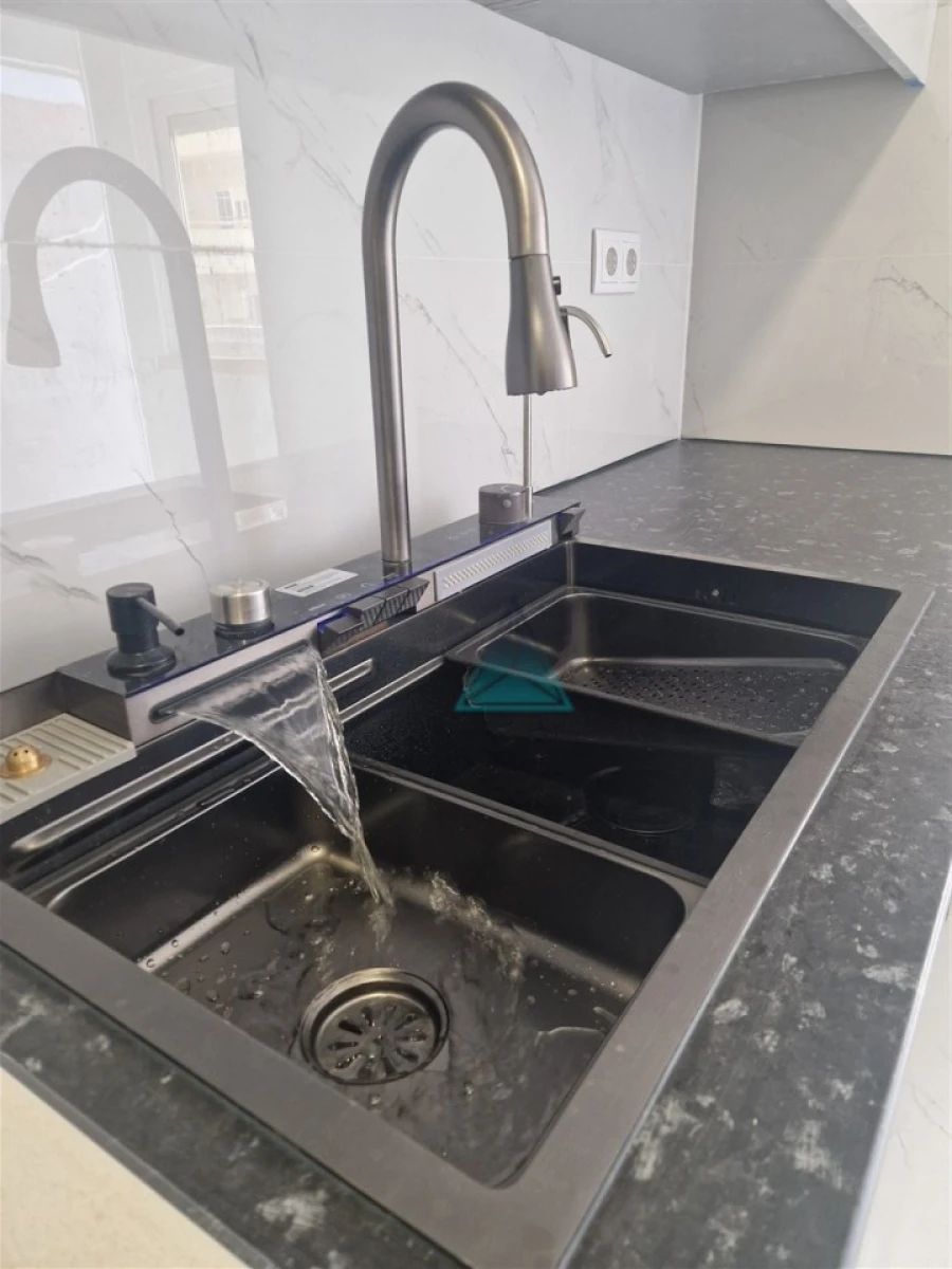 Apartamento T4 para Venda em Seixal, Arrentela e Aldeia de Paio Pires Foto 3