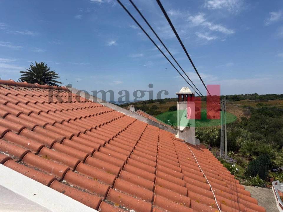 Moradia T4 para Venda em Longueira/Almograve Foto 44