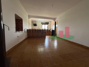Moradia T4 para Venda em Longueira/Almograve