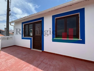 Moradia T4 para Venda em Longueira/Almograve
