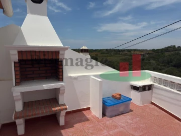 Moradia T4 para Venda em Longueira/Almograve