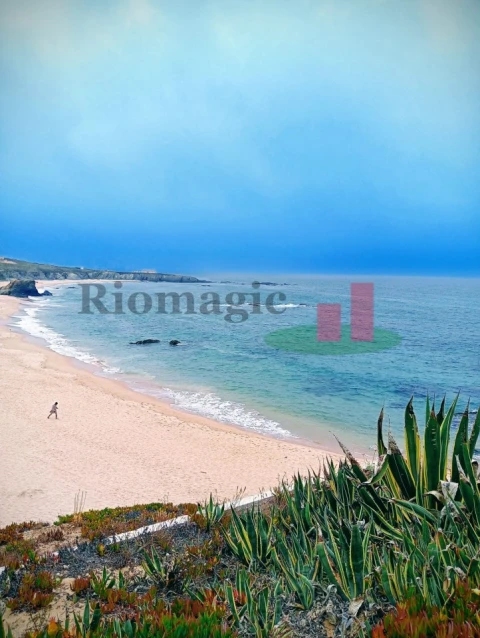 Moradia T4 para Venda em Longueira/Almograve
