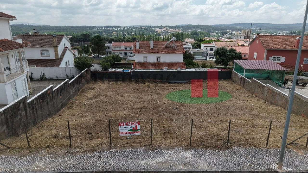 Terreno para Venda em Rio Maior Foto 2