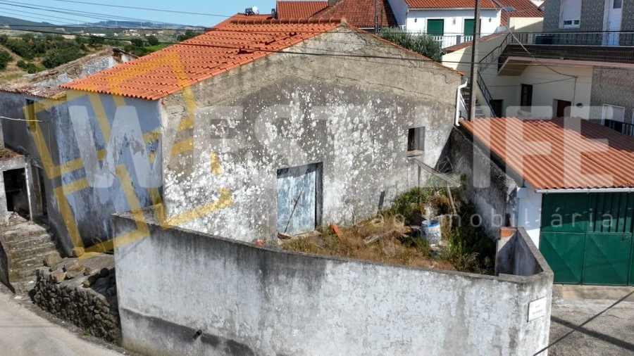 Terreno para Venda em Azueira e Sobral da Abelheira