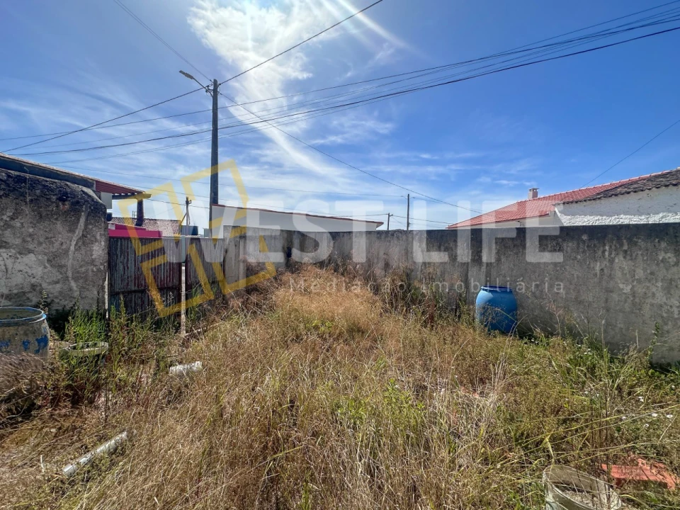 Moradia T2 para Venda em Azueira e Sobral da Abelheira Foto 15