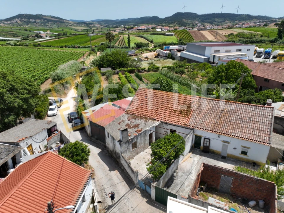 Moradia T2 para Venda em Freiria Foto 1