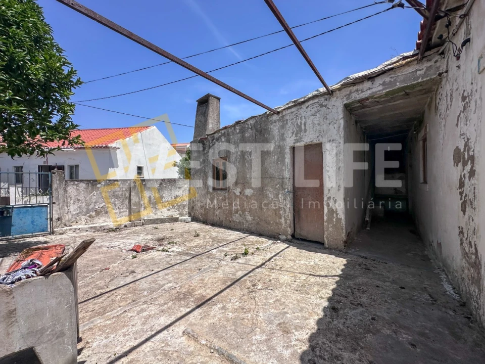 Moradia T2 para Venda em Freiria Foto 19