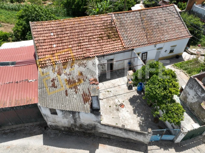 Moradia T2 para Venda em Freiria Foto 3