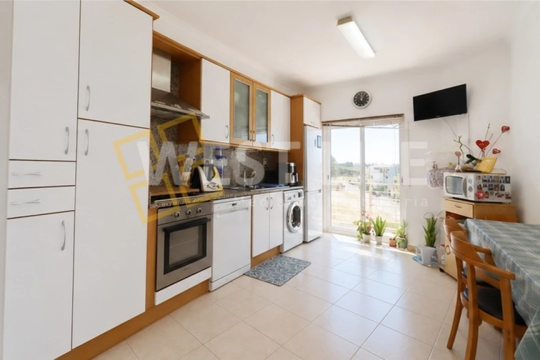 Apartamento T3 para Venda em Ericeira Foto 5