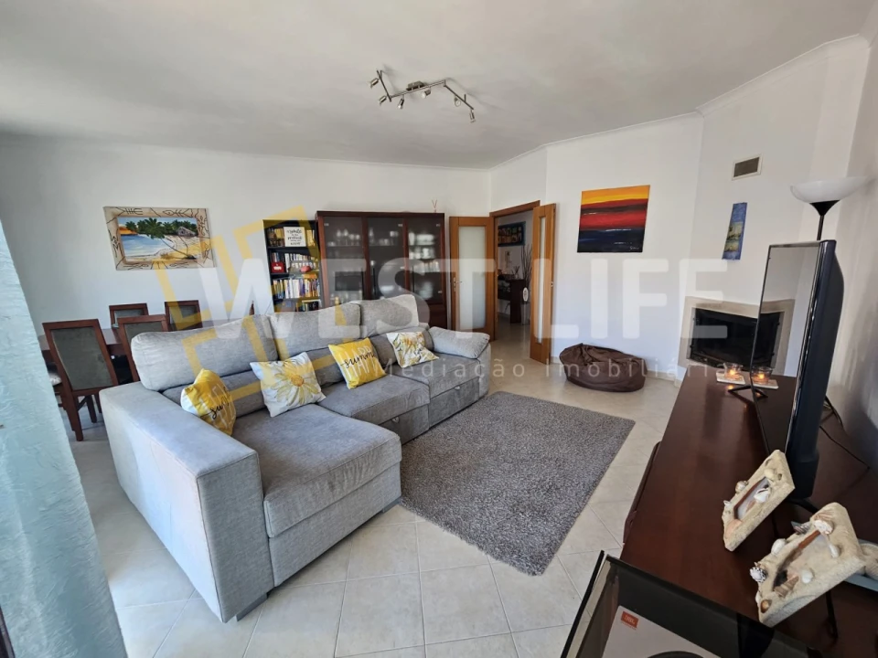 Apartamento T3 para Venda em Ericeira Foto 3
