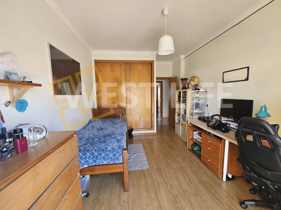 Apartamento T3 para Venda em Ericeira Foto 8