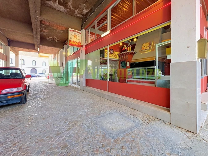 Loja para Venda em Portimão Foto 18