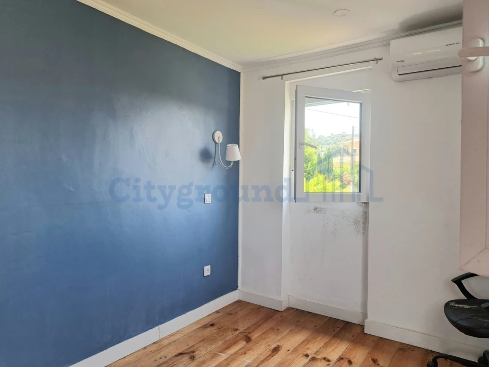 Moradia T2 para Venda em Nossa Senhora das Misericordias Foto 24
