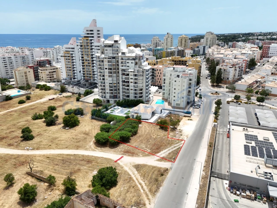 Terreno para Venda em Armação de Pera Foto 5