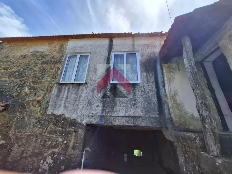 Quinta T3 para Venda em Junqueira Foto 36