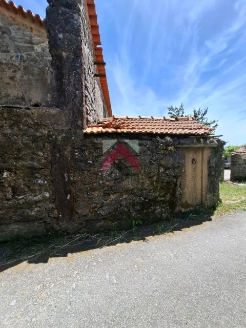Quinta T3 para Venda em Junqueira