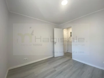 Apartamento T3 para Venda em Laranjeiro e Feijó
