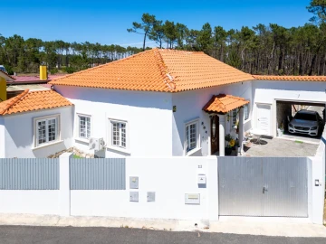 Moradia T2 para Venda em Pataias e Martingança